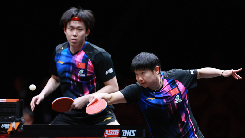 潘德夫：范戴克那次手球应该是点球，裁判决定了比赛的结果（潘德夫直言：范戴克手球该判点，裁判改变了比赛走向）