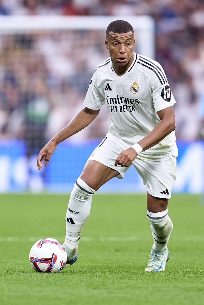 能否延续？马竞前锋瑟洛特近5次西甲对阵巴萨均有进球（进球势头能否延续？马竞锋霸瑟洛特近5次西甲对巴萨场场破门）